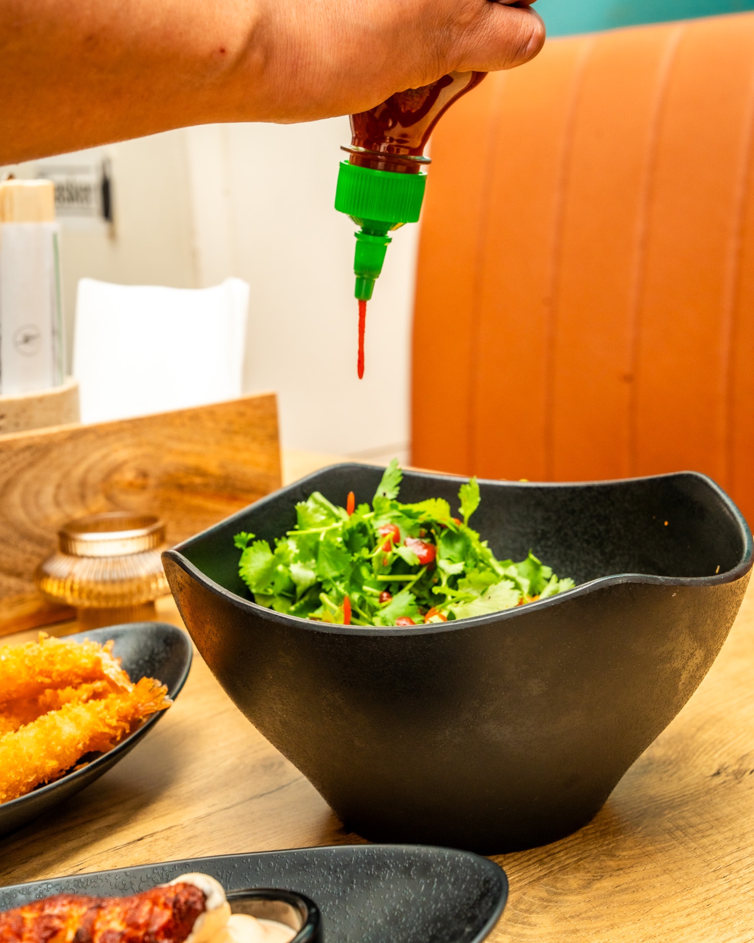 Frisk koriander og chili over Nordic Noodle bowl